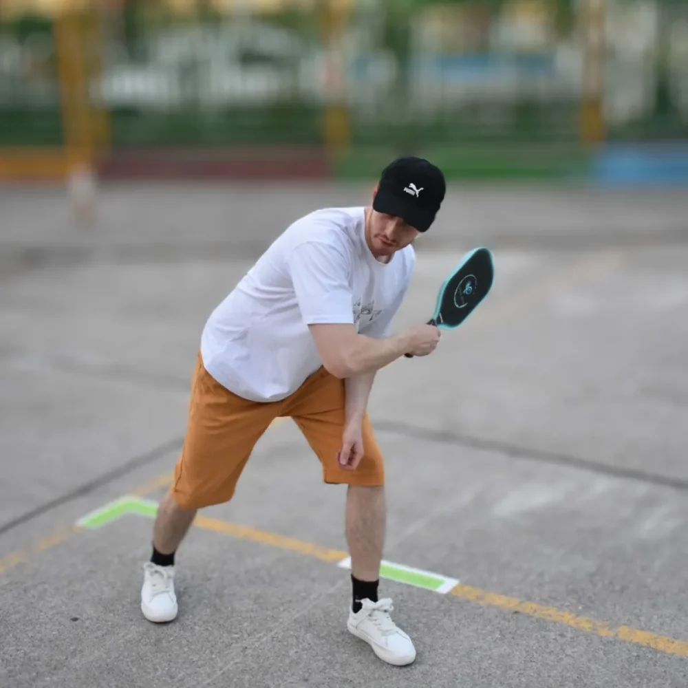 Play pickleball at backyard